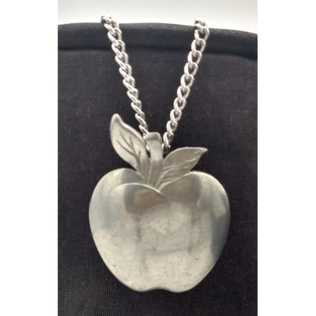 Vintage Reed & Barton Apple Pendant Necklace